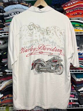 Harley Davidson Mount Rushmore embroidered silk button up shirt